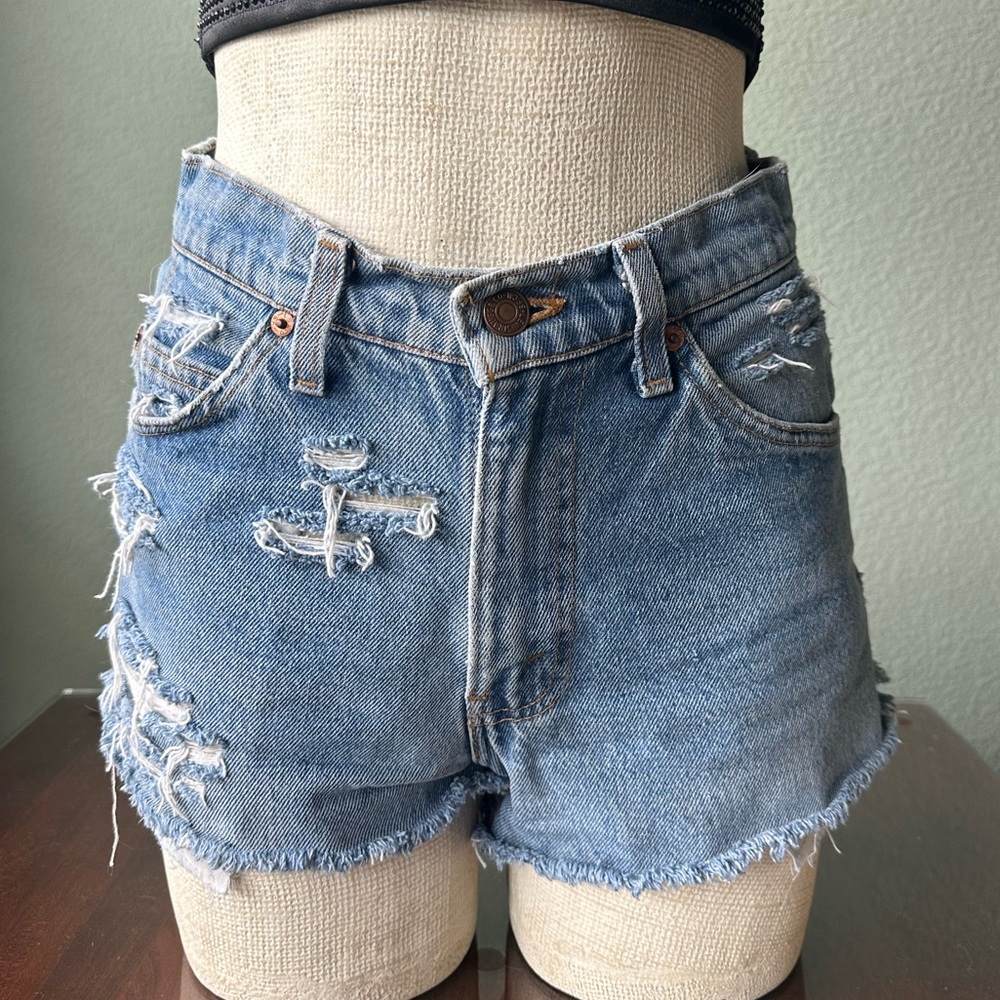 LEVI denim shorts